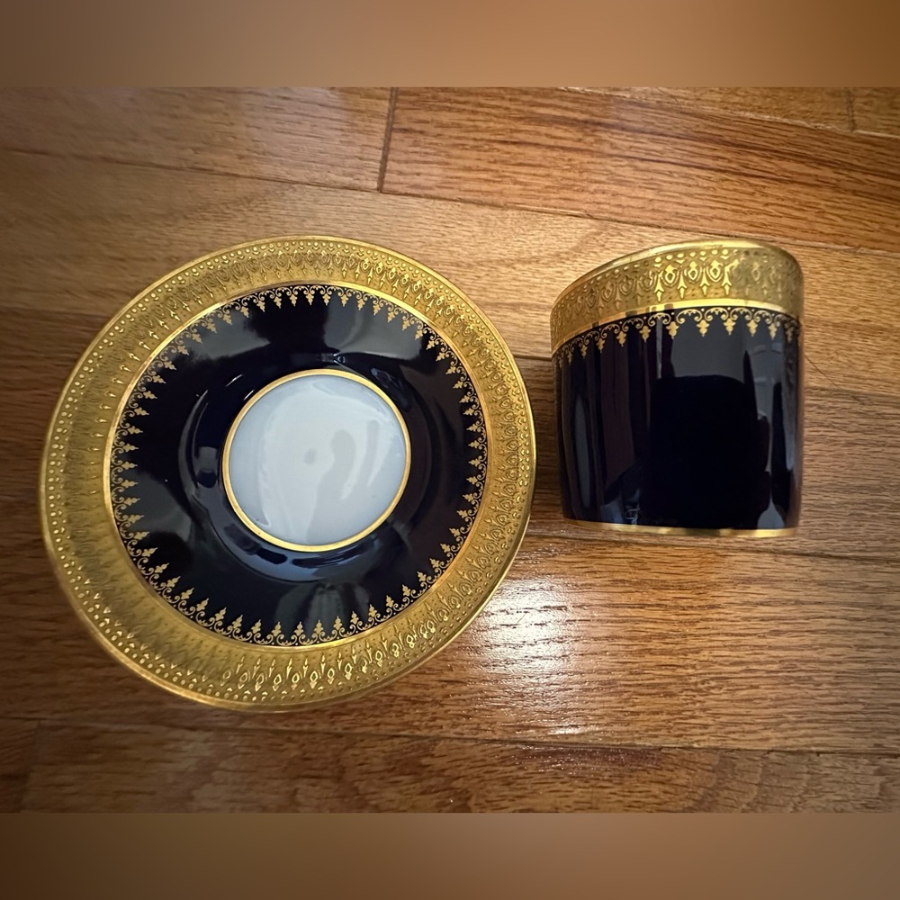 Limoges Unic 12 Rue Paris Incrustation Cobalt and Gold Demitasse Cup Set - Picture 4 of 5